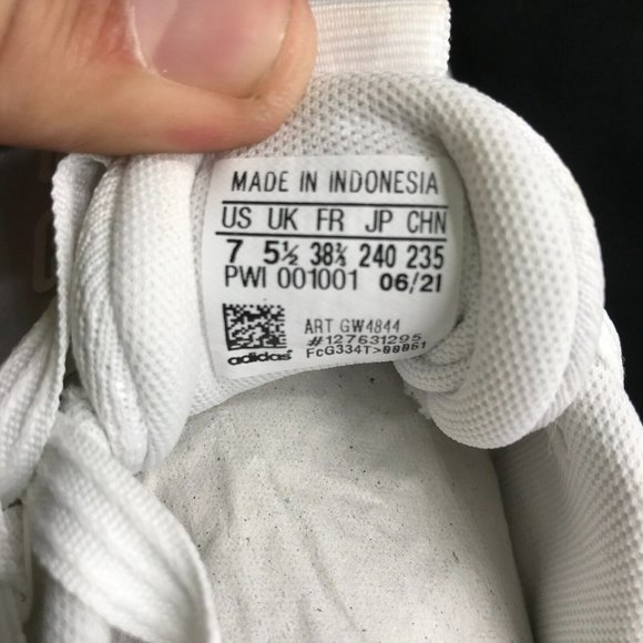 Adidas Running Shoes Womens 7 US QT Racer Sport Cloud White‎ Gray Blue Sneakers - Picture 7 of 8